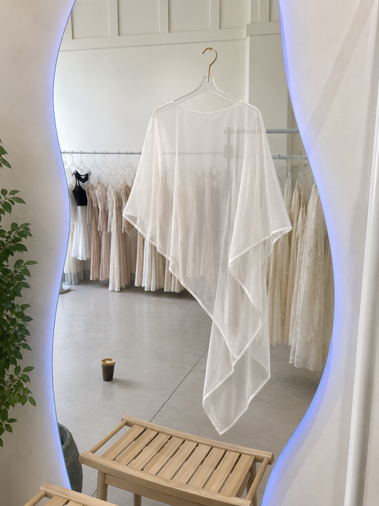 Ivory Whisper Cape<span> - </span>M/L image