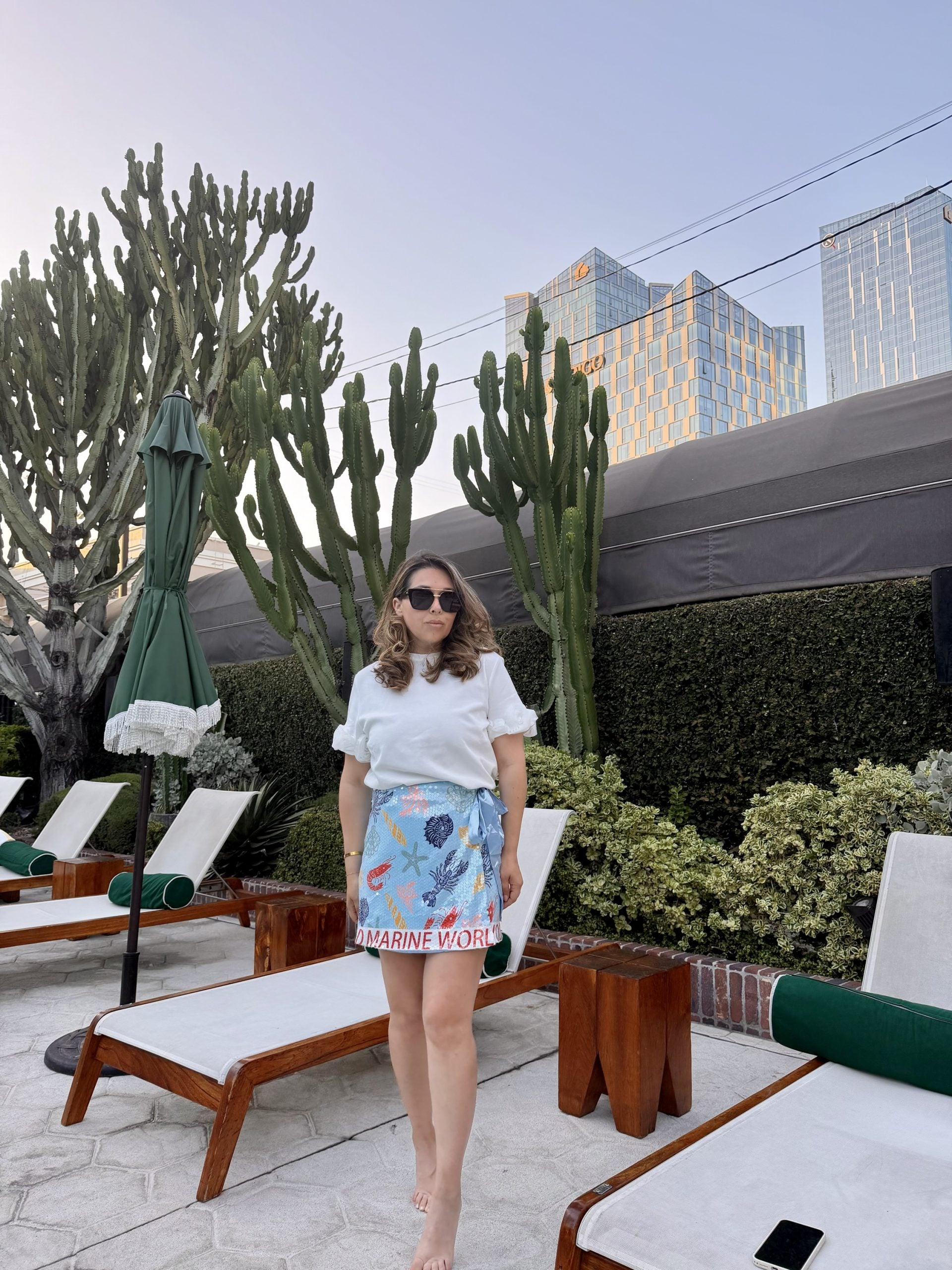 Marine World Wrap Skirt<span> - </span>L image